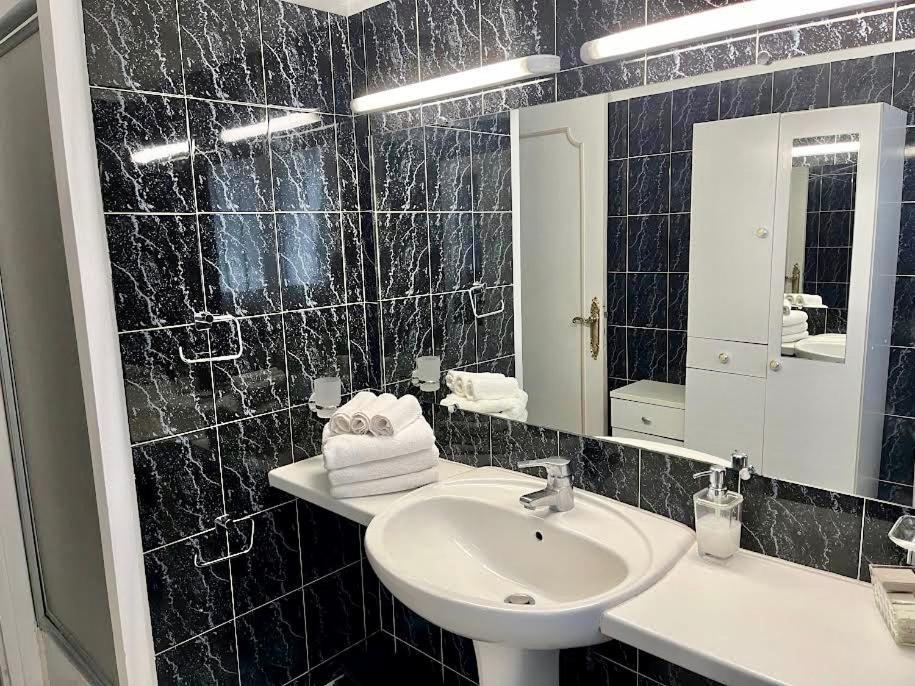 Cosy Apartment Proche Paris Et Disneyland Gagny Buitenkant foto